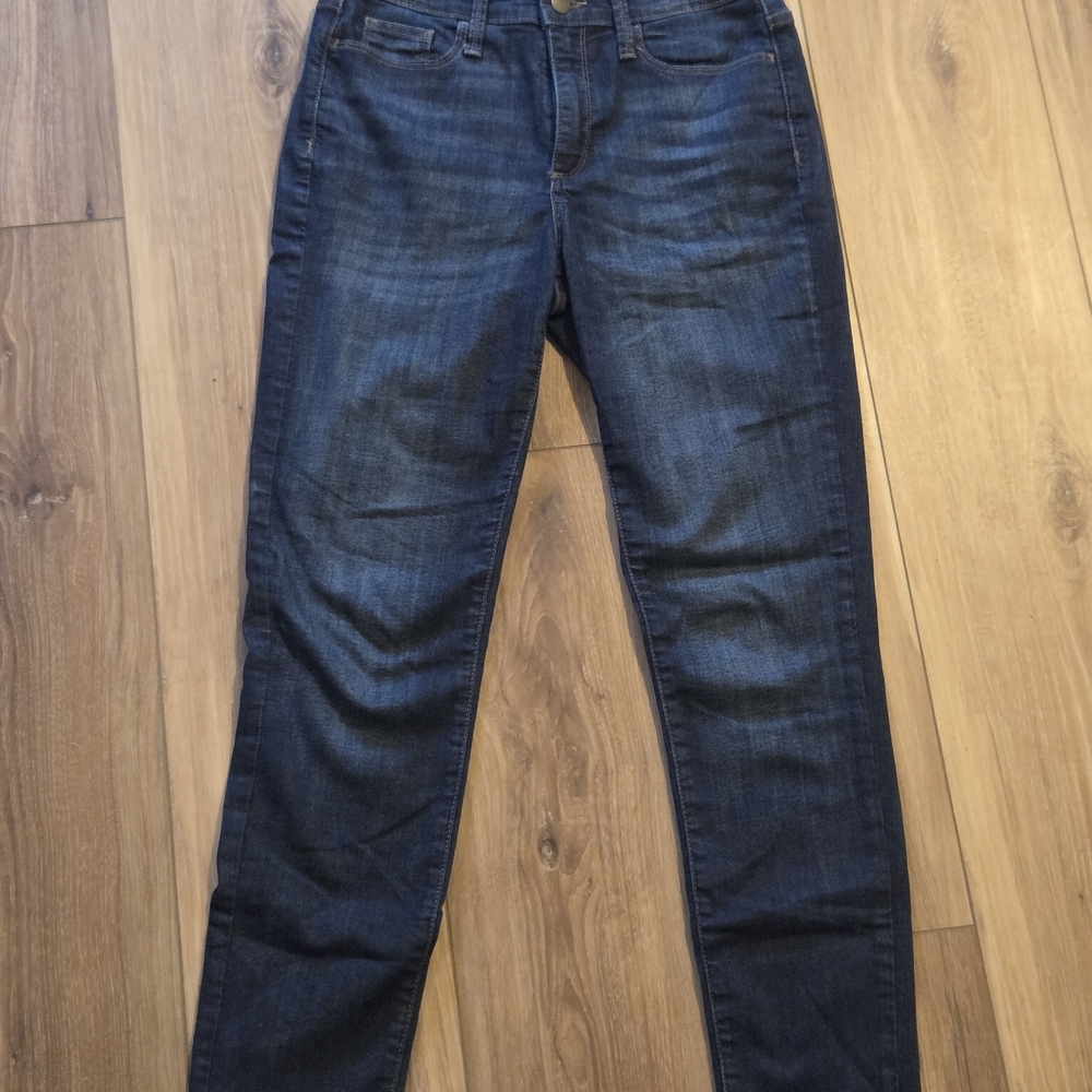 Universal Thread Women's Skinny Jeans - Dark Blue